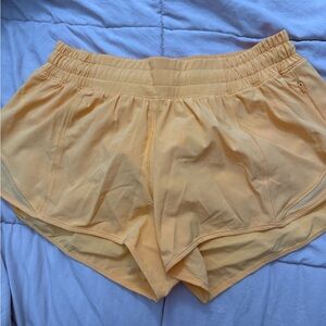 Clementine lululemon hotty hots